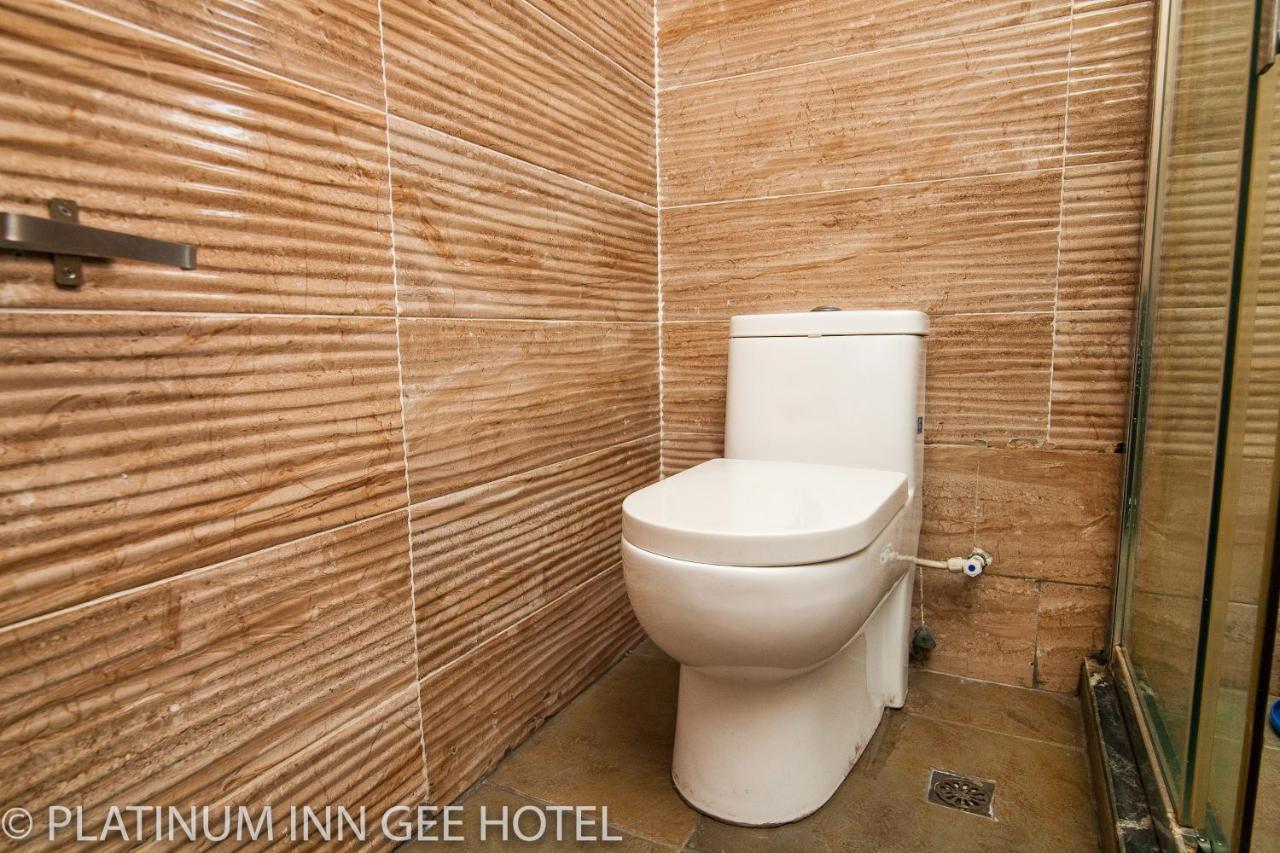 Platinum Inn Gee Hotel Suru Lere Екстериор снимка