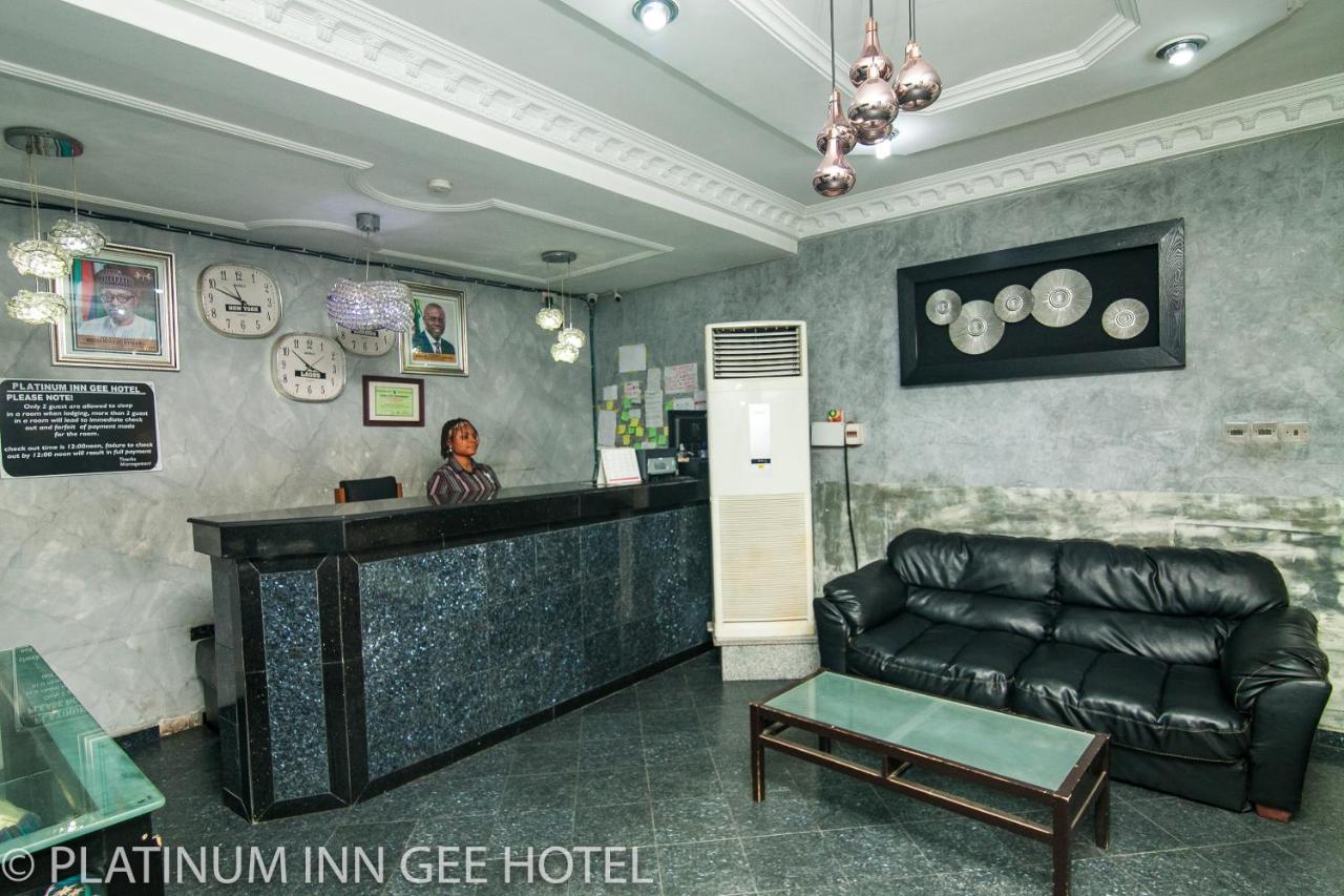Platinum Inn Gee Hotel Suru Lere Екстериор снимка